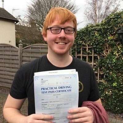 Get help in getting your Full UK🇬🇧 drivers license including theory and practical test done directly from our Driving school.