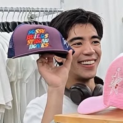 vrnsbf's profile picture. 