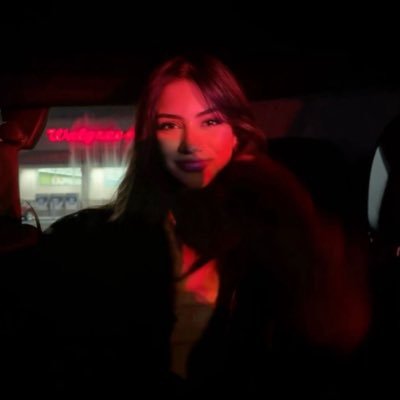 averygrqmbs's profile picture. 