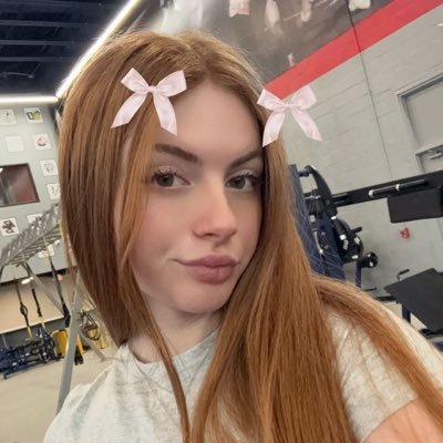 LunaPhoene52489's profile picture. I am honest, hard working and I care alot about people, I believe it whats on the inside that counts, I will not play games, I hate it when it happens to me