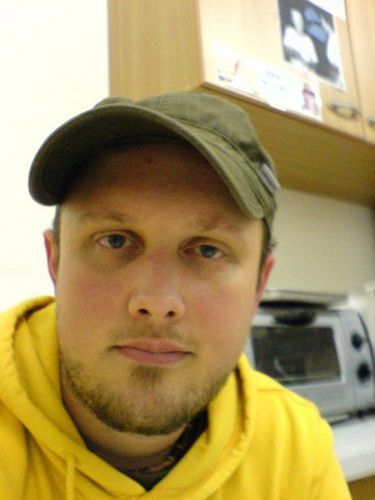 thungsten's profile picture. 