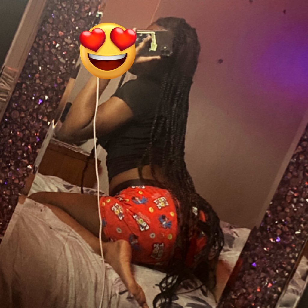 naedafreakk's profile picture. 🔞🔞 dms open