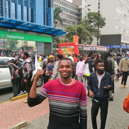 Sports Enthusiast ||Journalist
||Sports Journalist @GhettoRadio895