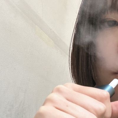 aokach369's profile picture. 21歳 札幌 ISTP コミュ障 食べることと漫画が好きな社不です。年上好き