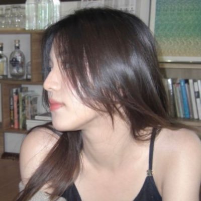 stillhwveme's profile picture. came from the trauma, stayed for the drama