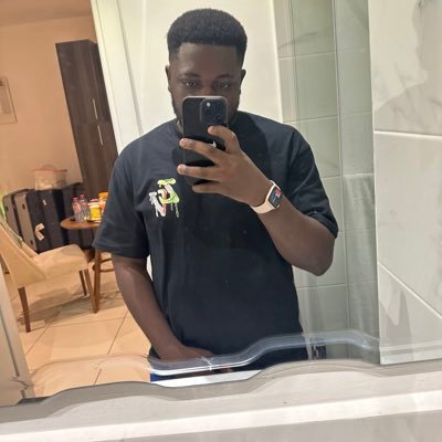 Very much obsessed with Everton fc💙💙 Fifa/Fc enthusiastic gamer🎮 watch me live on twitch https://t.co/koQcjRHNFd