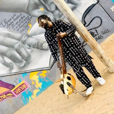 Kora trailblazer Diabel Cissokho brings his unique Afro Mandingue Blues style, transcendent Mandinkan melodies, and raucous Senegalese rhythms to the world!