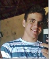 Mαrrento, Ousαdo, Feliz e Filho de Deus sem precisαr pαgαr pedαgio ↕ Sigαm-me os bons, sem mαis !