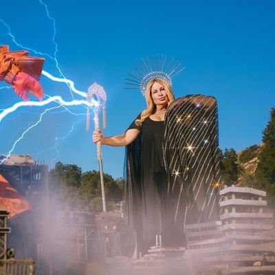 LoganCMason's profile picture. The Grinch is real and he tried to eat my ass
[He/They]