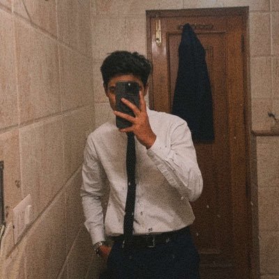 harshhwho's profile picture. 👨🏻‍💻 Software Dev @pmcretail • Photographer 📸