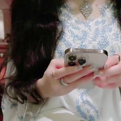 جديده وجاده ومحتاجه شخص نريح ونرتاح ويكون كتوم تحب اعمل اعادة تغريده و حط قلب ومتابعه
#متابعه_ريوت_إعادة_تغريدة