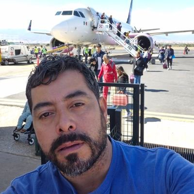 AndresC22113519's profile picture. casado 42 años, amable me nuevo en el ambiente me gustan las mujeres