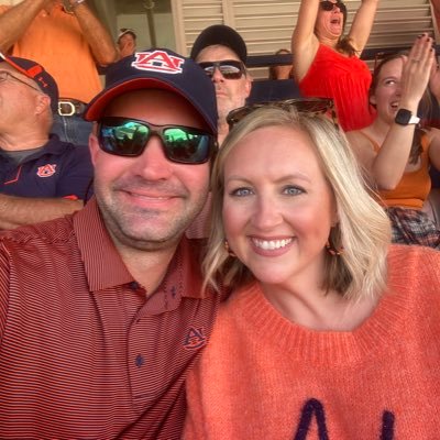 Auburn University sports fanatic Living in West GA. God , Family, Golf, Duck hunting, friends and my chocolate lab Jackson.
