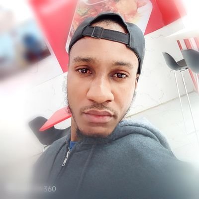 @Tundephilps