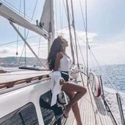 TheakoosmUfH8's profile picture. 