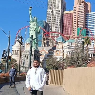 Ignorante de todo lo que me apasiona: filosofía, política, historia, geopolítica, teología, física, matemáticas, idiomas, epistemología, programación