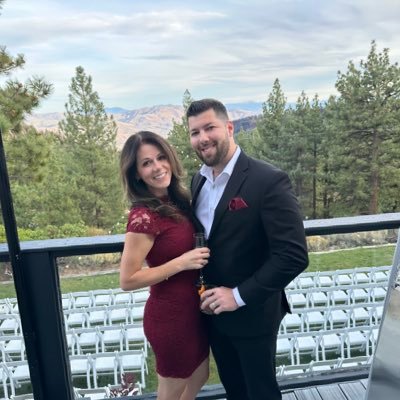 lillbet84's profile picture. Wife & (IVF)Mama 💕💙💙. Former corporate employee turned SAHM. Dog lover. doodle owner🐶 Caffeine addict. ☕️ “Fight for the fairytale, it does exist.” 💫🌊