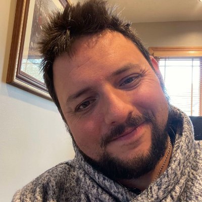 I'm a lawyer dad and I try to be cool in my spare time. Polonia. This account also becomes a Eurovision account every May. #DefendUkraine #coys