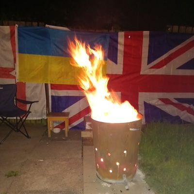 MMcrudden40676's profile picture. some would say a sandwich short in a picnic