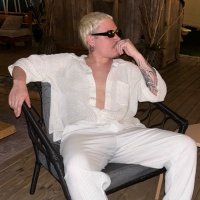 J. (@lulfreakjay) 's Twitter Profile