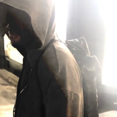 vague_trench's profile picture. ig : vague_vague_vague