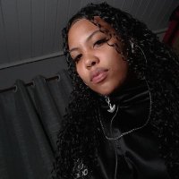 Giovana Lauren (@xofaninhaz) 's Twitter Profile