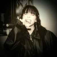 shadow (@shadowwrl_) 's Twitter Profile