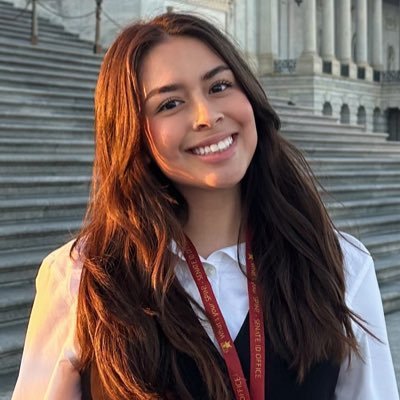 UTA’23 / @AmericanU Journalism grad student |@irworkshop fellow & @punchbowlnews intern (Texas forever🤘🏻)