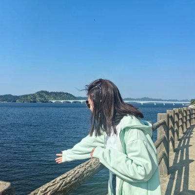 beejaygalang's profile picture. I am a warrior in a world of worriers. ⚔️🛡️