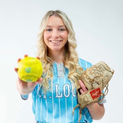 NJCAA Region 16 Player of the Year//All-American//Email- stahlcal25@gmail.com //Pitcher/Utility, UIS Softball Commit