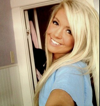 LaniiMiller's profile picture. That charming Ravenclaw, who couldn't go without partying. I just need that someone special, to make my life complete. [RP]