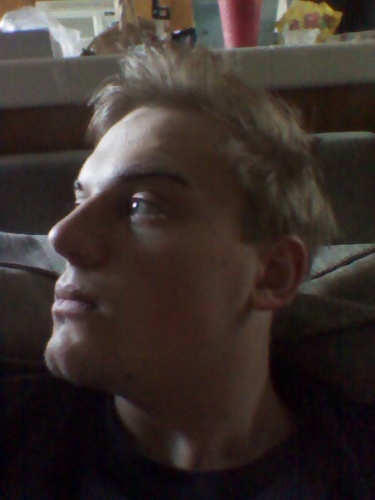 Shazaam_pro's profile picture. I sing, play guitar, and some other things sometimes