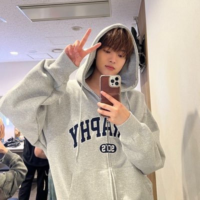 nico_ej_q's profile picture. ᗦ↞︎◃︎♡^ ̳. ̫ . ̳^ WONWOO♡NICHOLAS♡