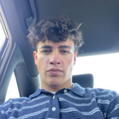 Matthew Miranda | Class of 26 | Athlete | 4.9 GPA | 1miranda.matthew1@gmail.com✉️| EAST RIVER HS