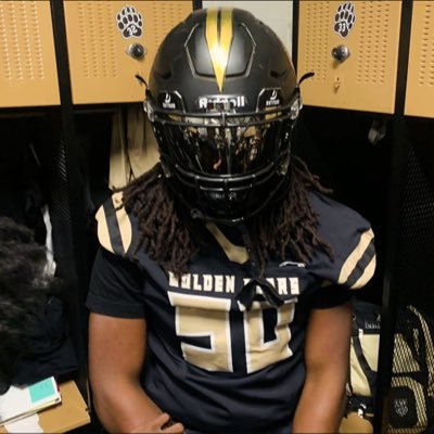 Defensive end | 5’7, 175lbs| 40 yard dash: 4.8| 100 meter dash: 13:30 | Bench - 250, Squat - 515| C/O 26 | Email: Wendrick07@gmail.com Phone #: 205-753-8117