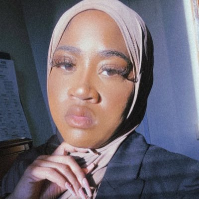 Bajan/OES 🌟/ Yogi/IG: @TheRealSimoneB /#SistersThatShare Muslimah