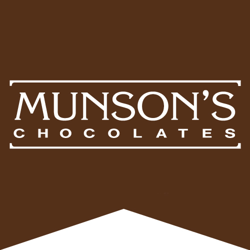 We manufacture HAPPINESS by providing the public with chocolates of the highest quality.