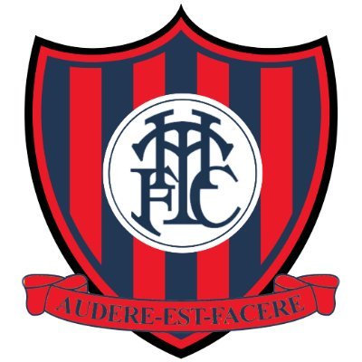 Hincha de San Lorenzo y Tottenham.
También opino de política y de lo que me de la gana