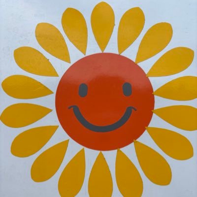 2024年12月26日最強開運日に山口県で介護タクシーを開業しました♪今まで介護福祉士として現場で働いてきた経験を生かして、ニコニコ笑顔で楽しくをモットーとしてます♩ 趣味はロードバイクで趣味垢もひまわりです