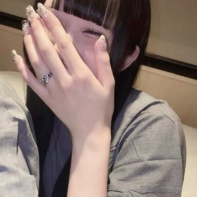 mt2pd9's profile picture. (19)写真や雰囲気送れません🐱プチや大人は募集してないのでそちらに関するメッセージも返信していません🎀個ツイ見ていただいてからDMお願いします！未成年なのでお酒は無理です