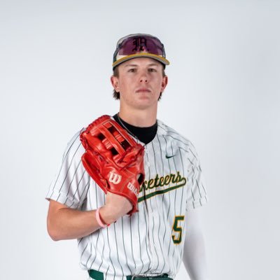 OF/LHP/1B: Moorpark HS | UNCOMMITTED 2026 | FB T90 | 6’ 1” 185 | 4.33 | (805)558-4011 | carson.99@icloud.com