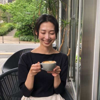 siiiiihooo's profile picture. ２児の男の子ママです！ 本業はMCだけど、グラフィックデザイナー始めました💻 モチベ上げるためにXのサブアカ☝️ 子育てしながら勉強・吸収の日々です🔥