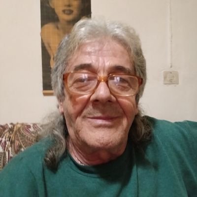 LiviuTerme's profile picture. Carismatic