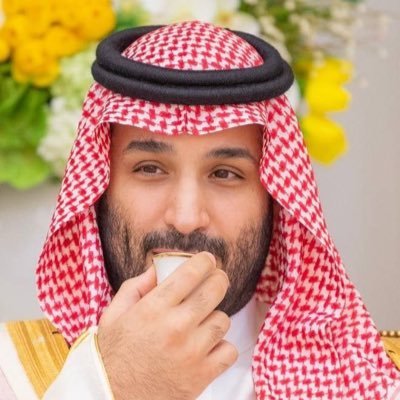 خفيف ، ثقيل ، محبوب ، مكروه ، مزوح ، متكبر ، متواضع ، حكيم ، لعَّاب ....إلخ أنت و حظكـ🤭