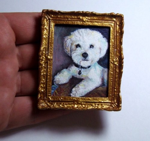 AllisKirkegaard's profile picture. Grandmother of 5 and a happy dogowner to Snow, my 2nd Bichon Frisé - the most wonderfull Dog on Earth!
Love Flowers
Love Miniature-Dollshuose and Scale 1:12