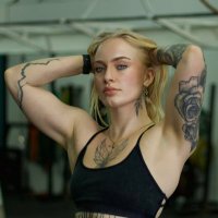 Mila ✨ (@milafique) 's Twitter Profile