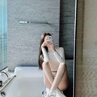 Adelina (@dabeo64136835) 's Twitter Profile