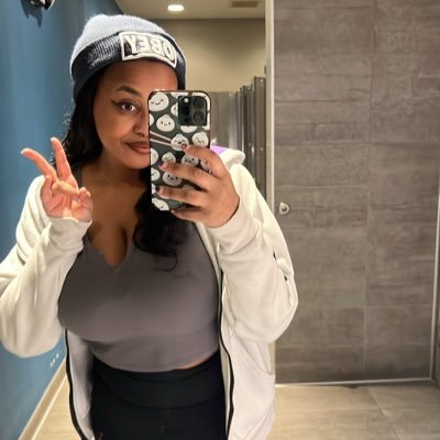queenkillmonger's profile picture. 💅🏽 US/UK | she/her | #TwitchBlackGuild | variety screamer 🖤 business: queenkillmonger_@hotmail.com ⚜️ #FREEPALESTINE ✿
