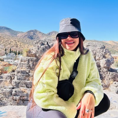 fashionxliz's profile picture. 🧘‍♀️🌿