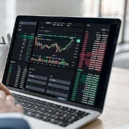 Crypto trader, technical writer and blockchain enthusiasts,